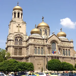 Cathedral Pensión